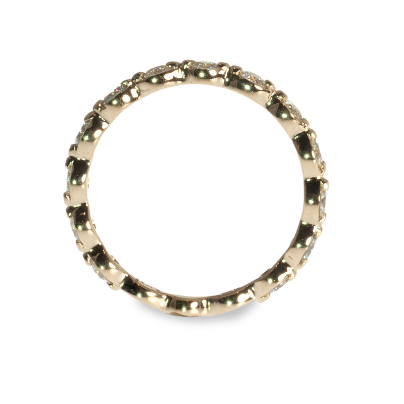 Floating diamond band ring- mid-size