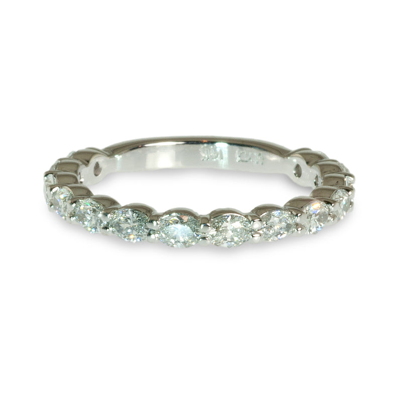 Oval diamond shared prong band ring